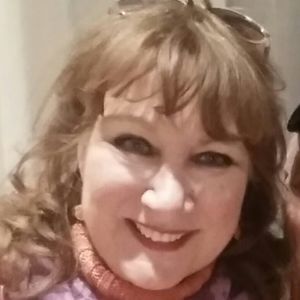 Meet your Posher, Clare